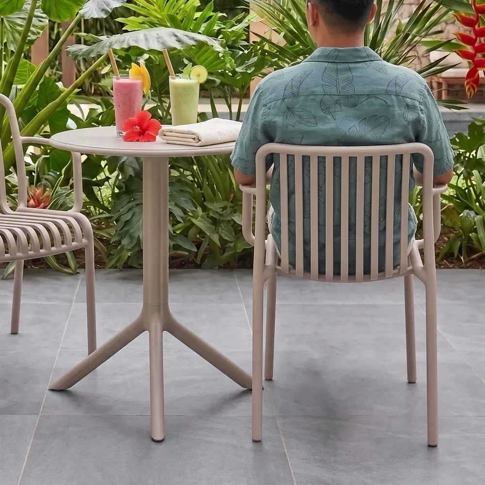 Chaise SCN43 Gris.webp