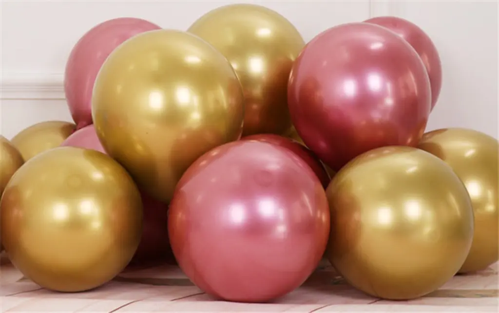 Kit Complet de Décoration Festive – 139 pièces 2.webp