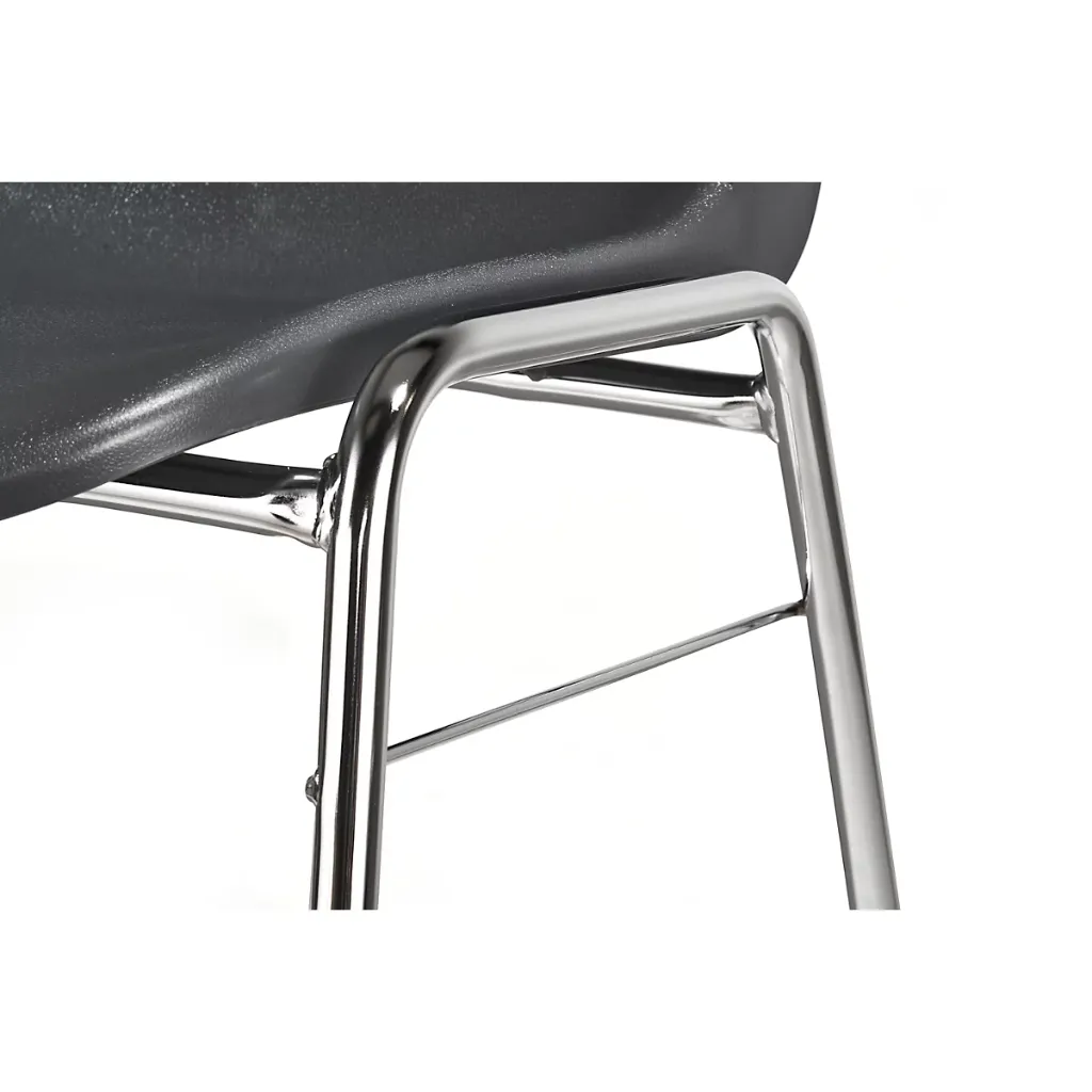 Chaise coque Beta empilable noir sophia mayotte 02.webp