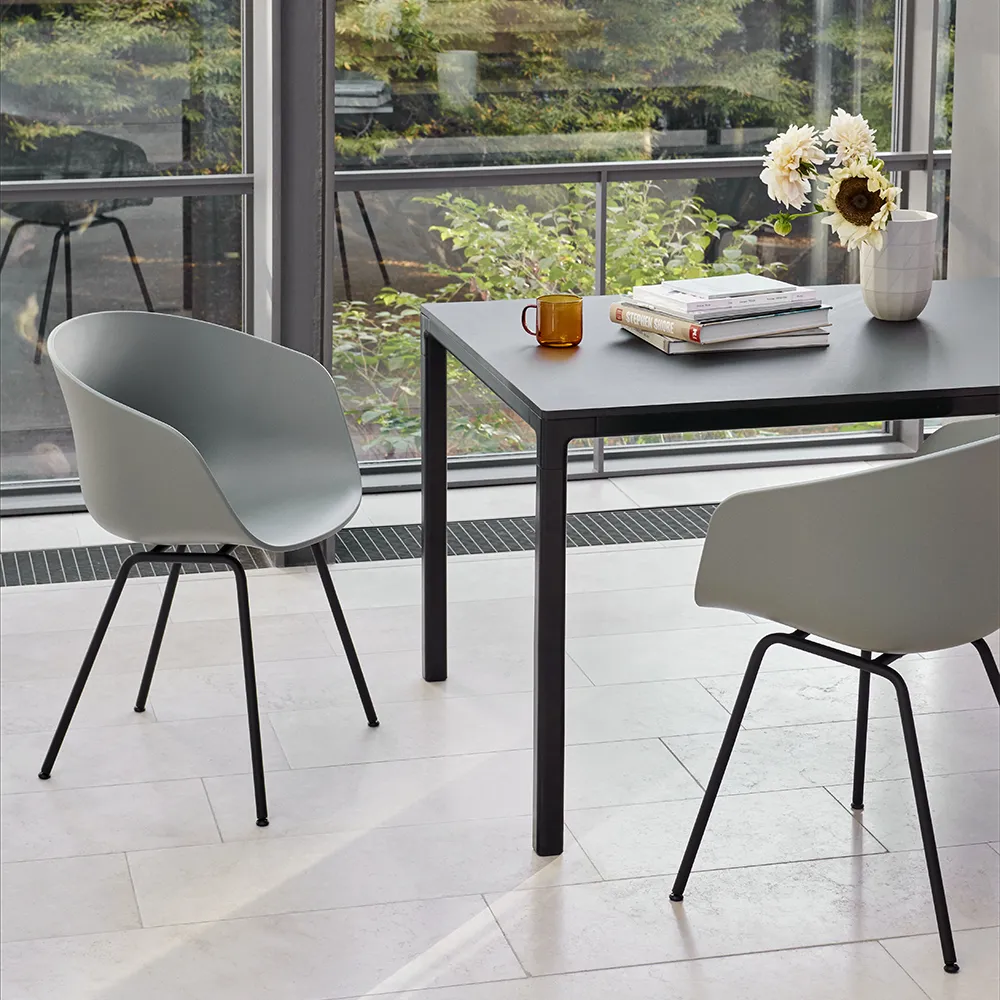 Chaise SCP07B Gris sophia mayotte 01.webp