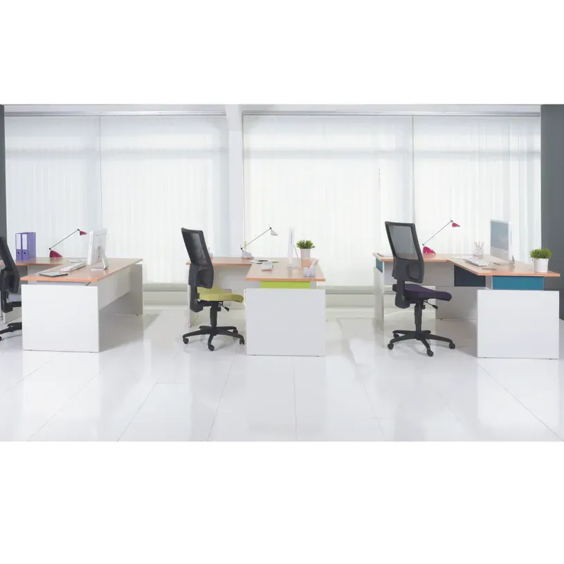 Bureau à piètement panneau sophia mayotte 05.webp